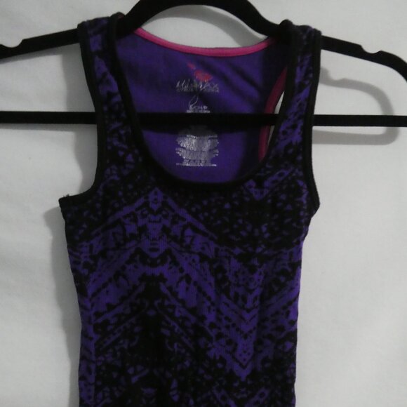 MILEY CYRUS & MAX AZRIA | small | Purple and Black Ribbed Tank Top - Picture 6 of 16